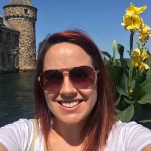 Meet your Posher, Christine